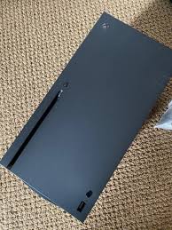تسريب صور حية لمنصة الألعاب Xbox Series X المرتقبة من مايكروسوفت Xbox One Console Xbox Xbox Console