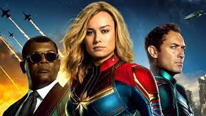 После столкновения с враждующими инопланетными расами. Darum Uberrascht Captain Marvel Selbst Die Grossten Comic Kenner Kino News Filmstarts De