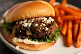 Copycat Red Robin Black Bleu Burger Recipe Delicious Burgers Burger Cooking Dinner