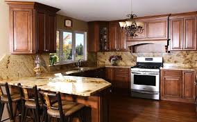 Fabuwood Wellington Cinnamon Glaze Redo Kitchen Cabinets Kitchen Cabinet Molding Kitchen
