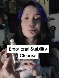 Do you prefer a night time Reiki live or during the day? 🤔 》 #reiki#e...