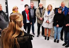 Das miteinander von bewohner:innen und unseren mitarbeitenden ist herzlich, familiär und kompetent. Cdu Besucht Haus Der Helfenden Hande Regionalheute De