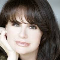 Kimberly Cass's Instagram, Twitter & Facebook