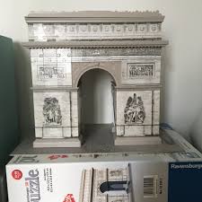 Ce puzzle 3d de 216 pièces va vous permettre de reproduire le célèbre monument de paris : En Route Pour Noel Idee Cadeau N 7 Puzzle 3d Le Blog De Mamanwhatelse