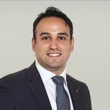 Benjamin Schmitz: Finanzberater in Wermelskirchen