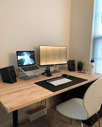 Diy Custom Computer Desk An Ache Leg Computer System Workdesk Is Perhaps The Best Option If You Wan Home Office Setup Home Office Design Home Office Furniture