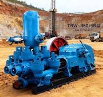 API F500 F800 F1000 F1300 F1600 Triplex Drilling Oilfield Mud Pump for  Drilling Rig