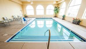 Offers a hot tub, an indoor pool, and a café. 5 Best Hotels In Las Vegas With Indoor Pools Map