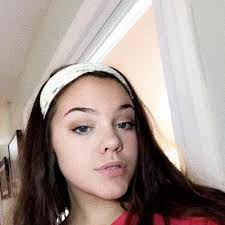 Maddie Richards (@richardsmaddie1)