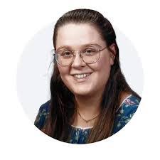 Rebecca Lashbrook's Instagram, Twitter & Facebook