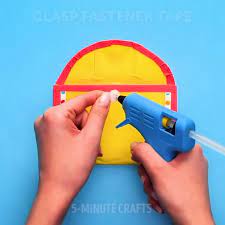 Includes home improvement projects, home repair, kitchen remodeling, plumbing, electrical, painting, real estate, and decorating. Diy Tips Do It Yourself Tutorial Tricks Projects Handcraft 5 Minute Crafts Useful Things Activities Lifeha Diy Crafts Hacks 5 Minute Crafts Videos Craft Videos