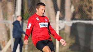 Manfred schmid — manfred schmid, né le 6 juin 1944, est un ancien lugeur autrichien. Comeback Von Manfred Schmid Beim 1 Fc Koln