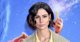 Die sängerin hat sich nach über acht jahren von ihrem partner getrennt. Lena Meyer Landrut Spricht Ganz Traurig Uber Die Trennung
