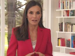 El lenguaje no verbal de Letizia en su vídeo para 'Informe Semanal'