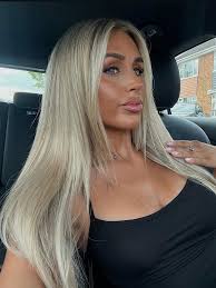 Who does @davidhalsall trust with his Aesthetic treatments? Nurse Sarah  🥺🙌🏼💉all ready for the @nationalbeautyawards this month 🥳 David has had  Chin, Jaw & Cheek filler to masculinise his face, he gets