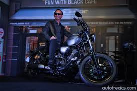 A bolt é uma cruiser produzida pela yamaha e vendida nos mercados asiáticos e que, infelizmente, não temos por aqui. Yamaha Xv950r Bolt Launched In Malaysia Priced From Rm52 500 Autofreaks Com