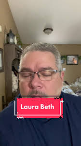 Beth Albright's Instagram, Twitter & Facebook