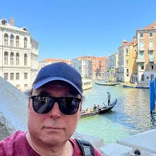 Love in the Time of the Coronavirus eBook : Lana, Victor: Amazon.in: Kindle  Store