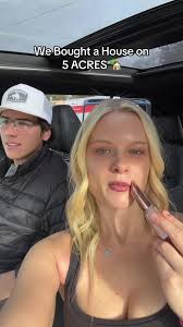 Where Does Kylie Larson Live