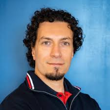 It's Thursday evening, and I'm doing something I don't do often enough (or  often at all). I'm putting