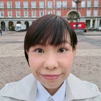 90+ “Adele” profil