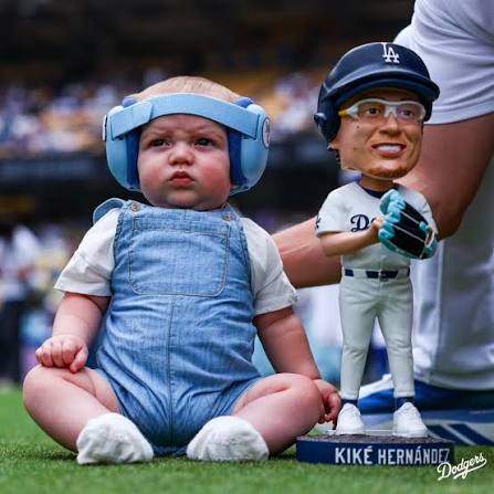 Celebrating Kiké Hernández's Pitching Bobblehead presented by Nikaido!