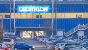 Une scène similaire s'était déroulée dans ce même decathlon. Interpelle A Saint Herblain Il Filmait Des Femmes Dans Les Cabines D Essayage