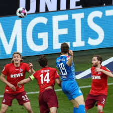 Fc köln hamburger sv , 1. Relegation 20 Sekunden Ins Kieler Gluck Super Joker Rollt Den Bundesliga Teppich Aus Fussball