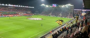 Sv zulte waregem is playing next match on 1 aug 2021 against standard liège in pro league.when the match starts, you will be able to follow sv zulte waregem v standard liège live score, standings, minute by minute updated live results and match statistics. Zulte Waregem Wil Af Van Dure Vogel Voetbalbelgie Be