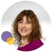 Deidre Diamond's Instagram, Twitter & Facebook