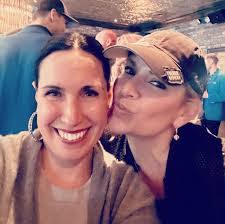 Tanya Paradis's Instagram, Twitter & Facebook