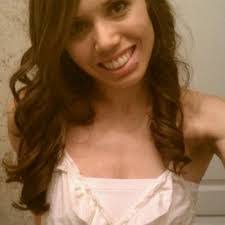 Kara Mora's Instagram, Twitter & Facebook