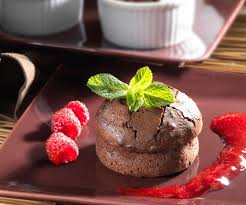 Dessert Facile Fondant Au Chocolat Et Coulis De Framboise Dessert Facile Fondant Au Chocolat Chocolat