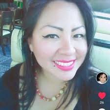 Ursula Perez (@ursulaytopi)