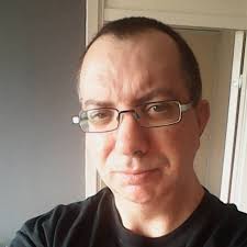 I UNDERSTAND ELVIS FANS ARE UPSET BUT PLEASE NO HATE