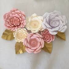 Pin By Ozlem Camurlu On Yaprak Paper Flower Tutorial Paper Flowers Diy Flower Crafts