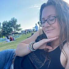 Megan Gaskill's Instagram, Twitter & Facebook