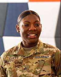 OnThisDay in 1987 the #USArmy Special Forces Branch was established. Hats  off to all the Green Berets out there today! https://bit.ly/2qjFuyg