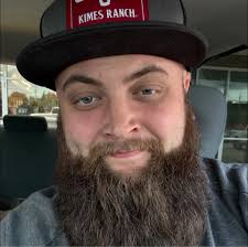 What are the best places to eat in the Plaza after a game