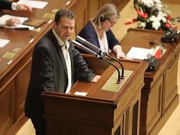 Řekl to při dnešních interpelacích v reakci na stížnosti. Konec Mlaticky Ondracka Parlamentnilisty Cz Politika Ze Vsech Stran