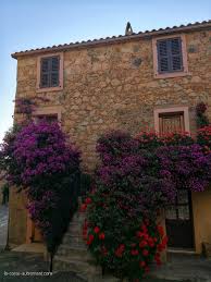Le Village De Piana En Corse Et Ses Calanques Un Incontournable En 2020 Corse Calanques De Piana Beaux Villages