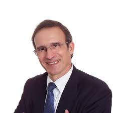 I am delighted to share that I have joined Roland Berger Paris.