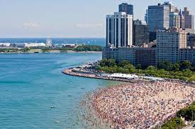 Busy Oak Street Beach By Scott Evans Chicago Travel Chicago Beach Places To Go