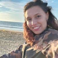 Alba Mayen's Instagram, Twitter & Facebook