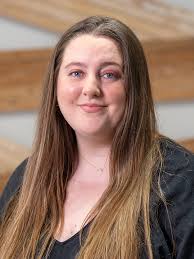 Kendra Bolin's Instagram, Twitter & Facebook