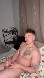 Simple Nolan - ThisVid.com