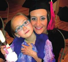 GIVING SINGLE MOTHERS IN NEED Hope and a Future