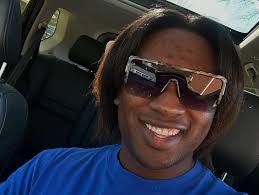 New episode drop! 🎧✨ We're diving into The Picture Day Chronicles with  Marlee and Robyn as we share our funniest (and most dramatic) school  picture day hair stories! 😅💇🏽‍♀️ From last-minute touch-ups