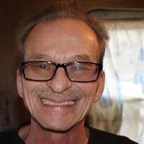 Stephen Maupin's Instagram, Twitter & Facebook