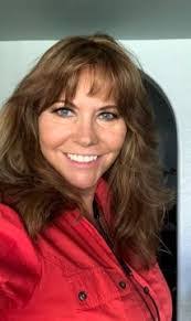 Crystal Eller's Instagram, Twitter & Facebook